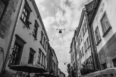 Krakow, Polonya - 28 Eylül 2015: Krakow en çok ziyaret edilen Polonya'da yabancı turistler ve Polonyalılar arasında bir şehirdir.