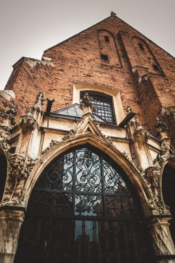 Krakow, Polonya - 28 Eylül 2015: Krakow en çok ziyaret edilen Polonya'da yabancı turistler ve Polonyalılar arasında bir şehirdir.