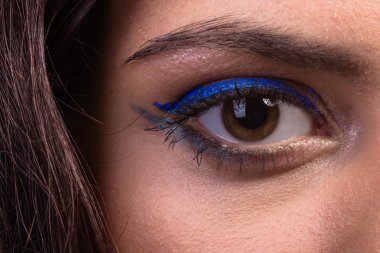 Moda güzellik makyaj. Makyaj glitter ile. Sanat makyaj, parlak makyaj.