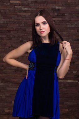 Güzel kadın. Muhteşem makyaj. İş makyaj sanatçısı