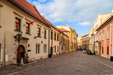 Krakow, Polonya - 28 Eylül 2015: Krakow en çok ziyaret edilen Polonya'da yabancı turistler ve Polonyalılar arasında bir şehirdir.