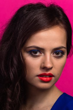 Moda güzellik makyaj. Makyaj glitter ile. Sanat makyaj, parlak makyaj.