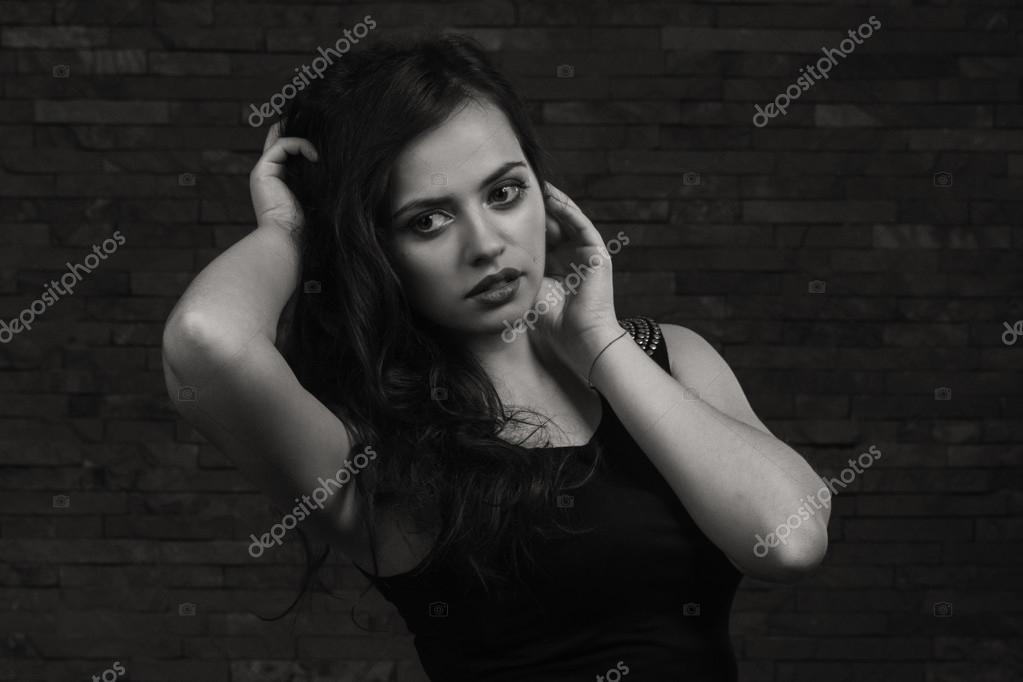 Fotos de Elegante, Elegancia, Ropa., Belleza, Lujo - Imagen de © aallm #105383510 Fotos de Elegante, Elegancia, Ropa., Belleza, Lujo - Imagen de © aallm #105383510