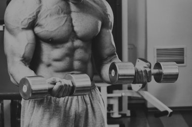 Güçlü adam. Spor kas eğitim. Spor eğitim.