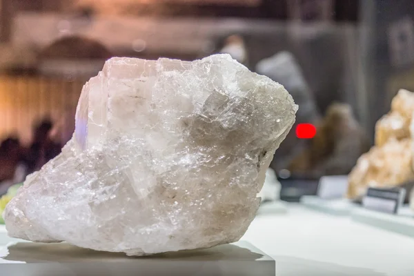 Tuz kristalleri. Renkli kristal tuz