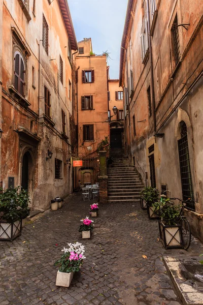 ROMA - 6 de enero: Hermosas calles de Roma 6, 2016 en Roma, Italia . — Foto de Stock