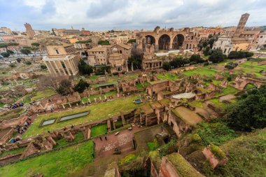 Roma - 6 Ocak: Kemerli ve kalıntıları Roma Forumu 6, 2016 yılında Roma, İtalya.