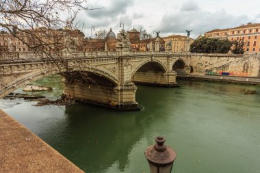 Roma - 12 Ocak: Roma, İtalya için 12 Ocak 2016 Tiber Nehri'nin güzel görünüm.