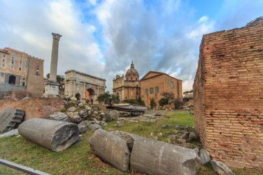 Roma - 6 Ocak: Kemerli ve kalıntıları Roma Forumu 6, 2016 yılında Roma, İtalya.