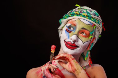 Yaratıcı, parlak makyaj. İlginç bir görüntü.