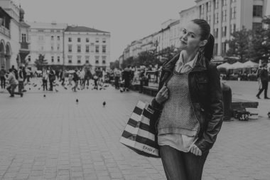 Krakow, Polonya - 15 Eylül: Krakow, Polonya 22 Eylül 2015 alışveriş