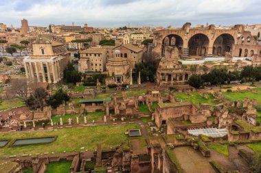 Roma - 13 Ocak: Roma Forumu Roma, İtalya görünümü üzerinde 13 Ocak 2016.