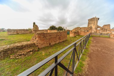 Roma - 13 Ocak: Roma Forumu bir yükseklikten Roma, İtalya görünümü üzerinde 13 Ocak 2016.