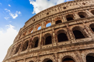 Roma - 10 Ocak: 10 Ocak 2016 yılında Coliseum dış Roma, İtalya.