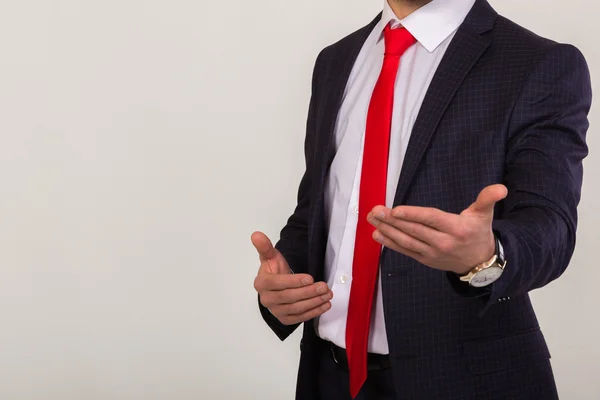 Jovem homem de negócios elegante em um terno de negócios . — Fotografia de Stock