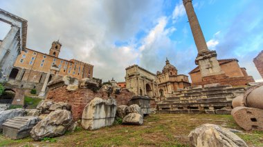 Roma - 13 Ocak: Roma Forumu Roma, İtalya görünümü üzerinde 13 Ocak 2016.