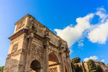 Roma - 10 Ocak: 10 Ocak 2016 yılında Coliseum dış Roma, İtalya.