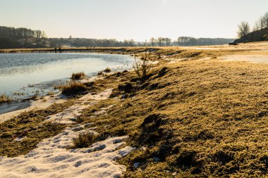güzel kış gündoğumu Nehri üzerinde