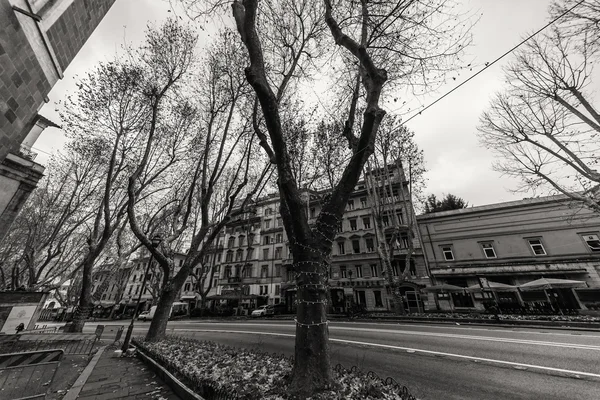 ROMA - 6 de enero: Calles de Roma, antigua Roma 6, 2016 en Roma, Italia . — Foto de Stock