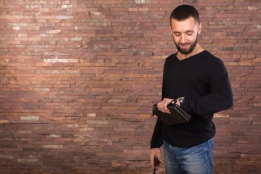 Telefon ile başarılı delikanlı