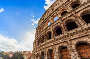 Roma - 10 Ocak: 10 Ocak 2016 yılında Coliseum dış Roma, İtalya.