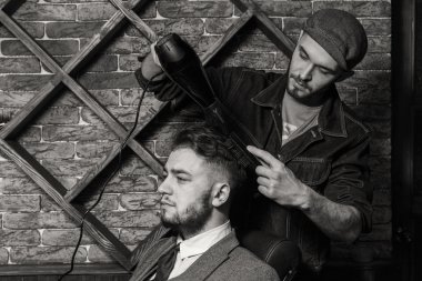 Kuaför tarak istemci Berber Dükkanı