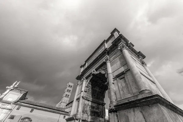 ROME - 13 janvier : Vue du Forum Romain du 13 janvier 2016 à Rome, Italie . — Photo