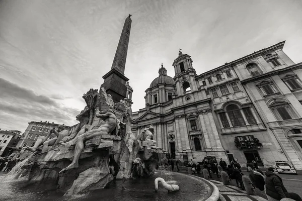 Řím - 6. ledna: Ulice v Římě, Starověký Řím 6, 2016 v Římě, Itálie. — Stock fotografie