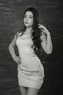 Güzel bir rakam ile güzel esmer