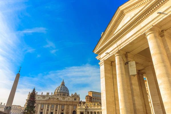 St. Peter's Square in Rome — Stock Photo, Image