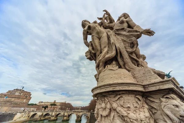 View of the Tiber River and Bridge in Rome — Stock Photo, Image