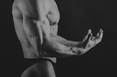 Siyah güzel kas vücut