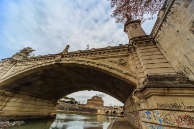Roma - 12 Ocak: Roma, İtalya için 12 Ocak 2016 Tiber Nehri'nin güzel görünüm.