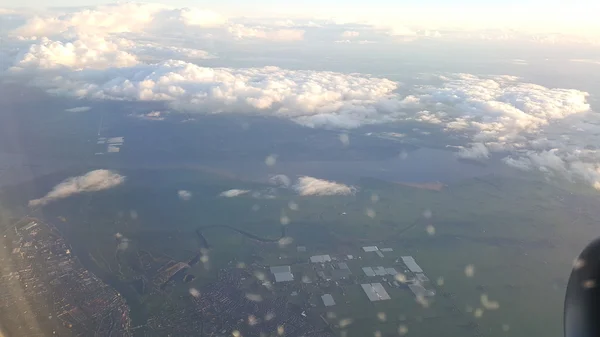 Bela paisagem de um avião — Fotografia de Stock