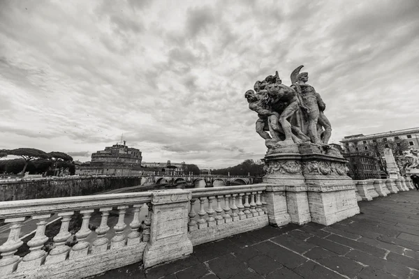 Gran Roma, vista del río Tíber y monumentos arquitectónicos . —  Fotos de Stock