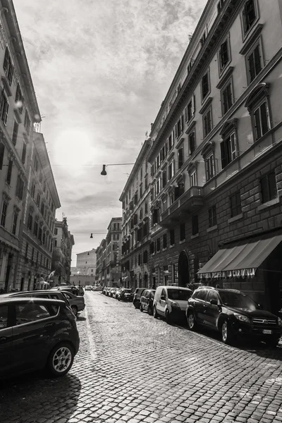 Paisagem romana. Lindas ruas de Roma — Fotografia de Stock