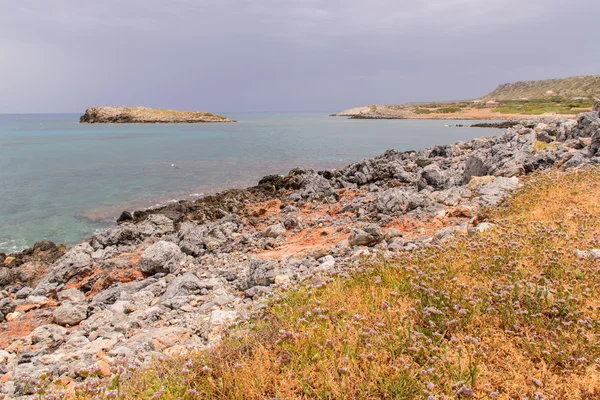 Hermoso paisaje marino. La costa de la isla de Creta —  Fotos de Stock