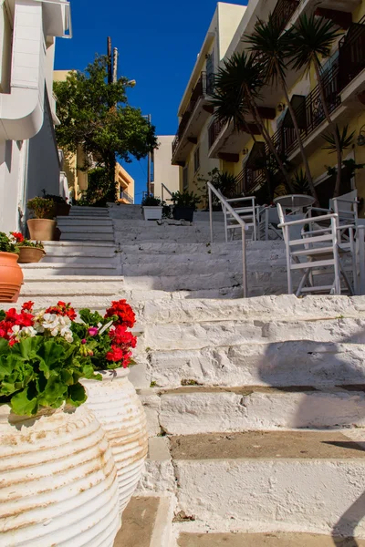 La arquitectura griega típica, santorini greece — Foto de stock