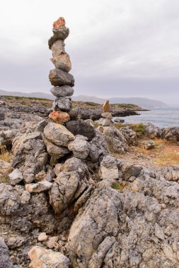 Güzel deniz manzarası. Sahile Girit Adası