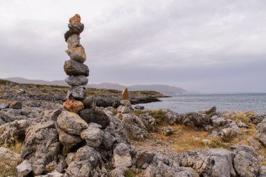 Güzel deniz manzarası. Sahile Girit Adası