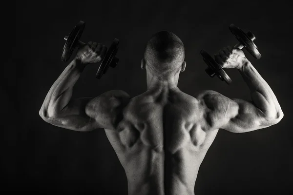 美丽肌肉发达的男性身体 — 图库照片