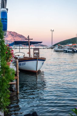 Karadağ 'da güzel bir Akdeniz geçmişi var
