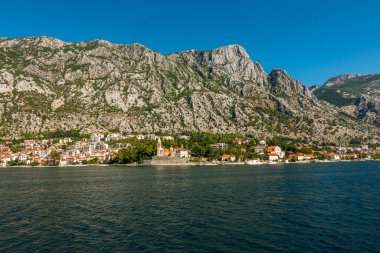 Karadağ 'ın güzel deniz kasabaları