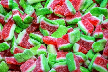 Bir sürü şekerli sakız.