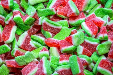 Bir sürü şekerli sakız.