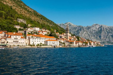 Karadağ 'ın güzel deniz kasabaları