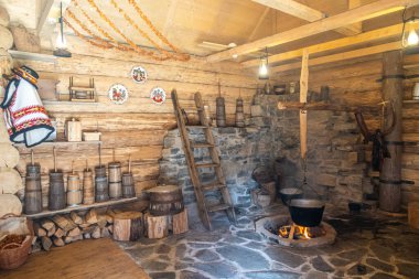 Karpatlar 'ın evlerinin iç kısımları.