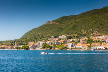 Karadağ 'ın güzel deniz kasabaları