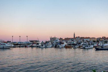 Karadağ 'da güzel bir Akdeniz geçmişi var