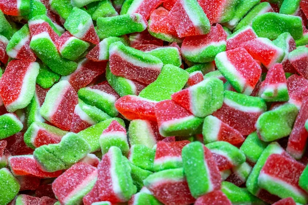 Bir sürü şekerli sakız.